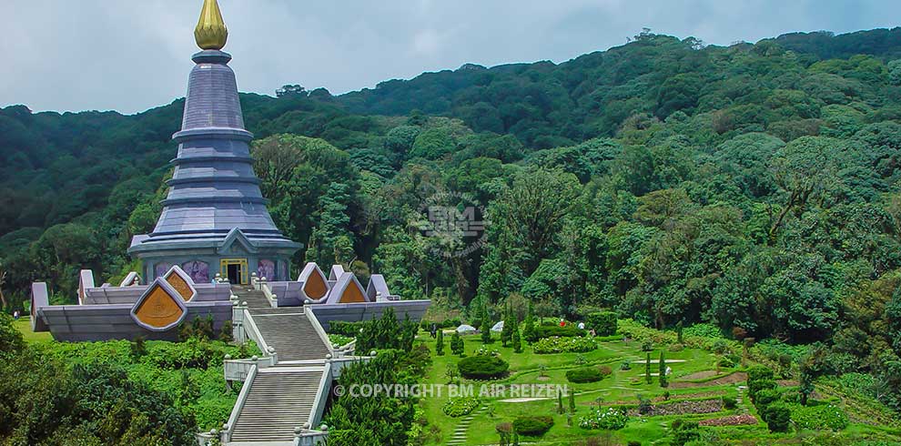 Doi Inthanon National Park - pagodes