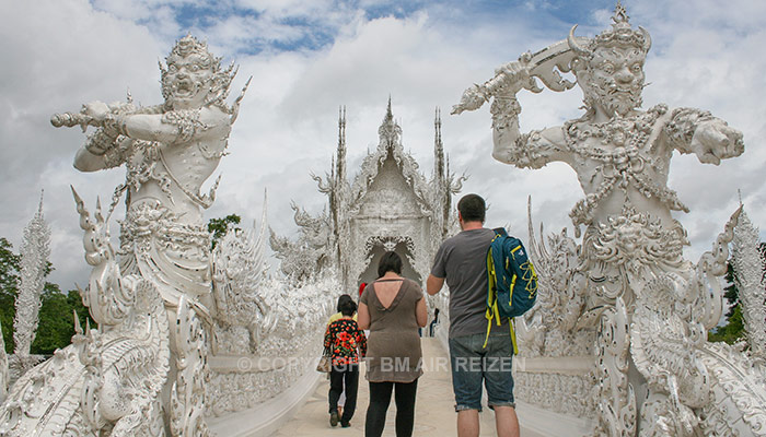 Chiang Rai - Wat Rong Khun