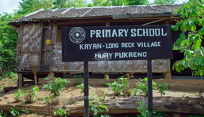 Mae Hong Son - Long Neck Village