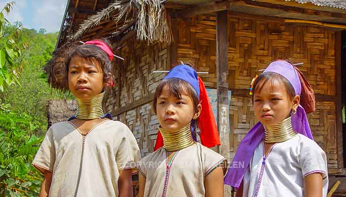 Mae Hong Son - Long Neck Village