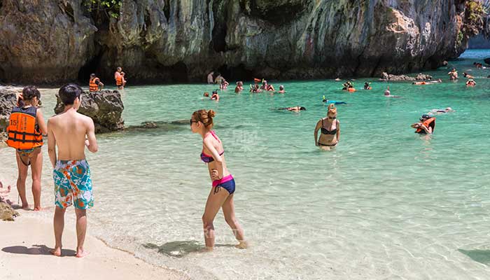 Krabi - Hong Island tour