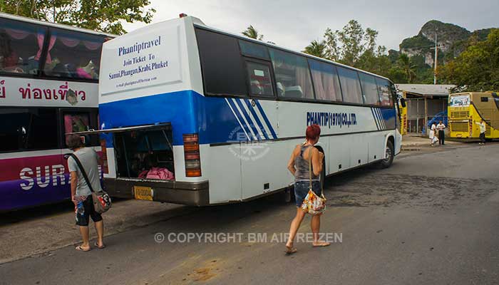 Bus Phuket naar Surat Thani