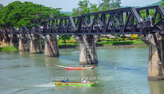 Kanchanaburi - River Kwai Bridge