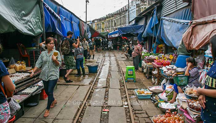 Maeklong Trein markt