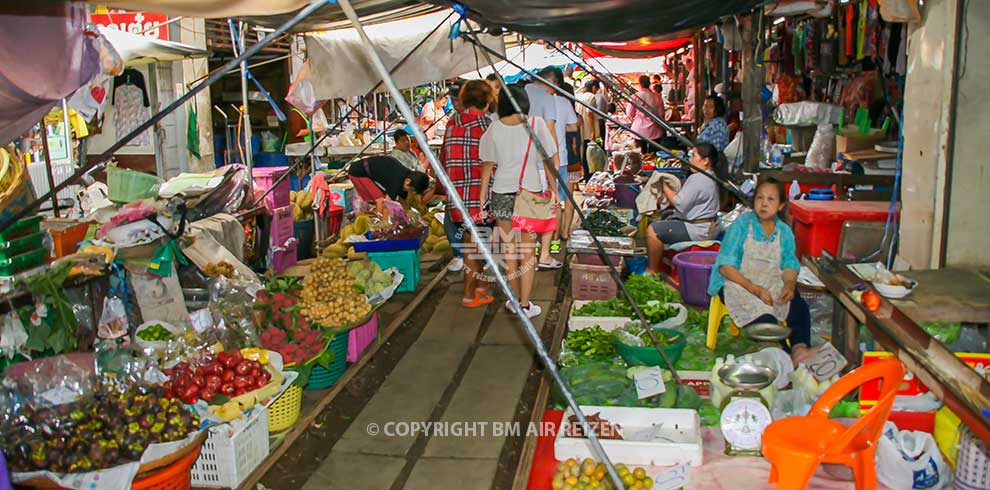 Maeklong Railway Market