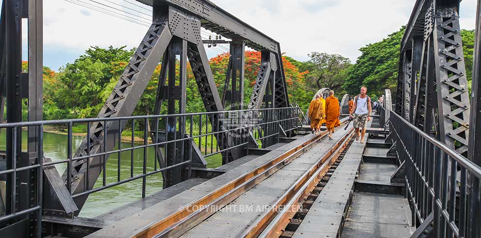 Kanchanaburi - River Kwai Bridge