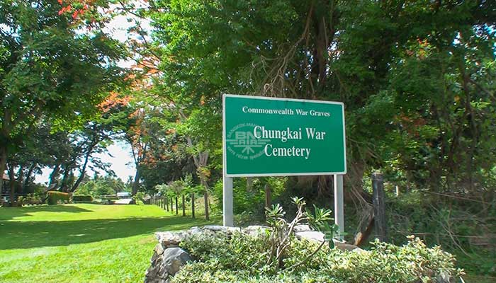 Kanchanaburi - War Cemetery