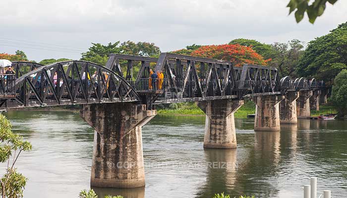 Kanchanaburi - River Kwai Bridge