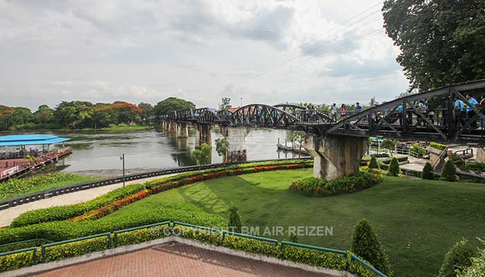 Kanchanaburi - River Kwai Bridge