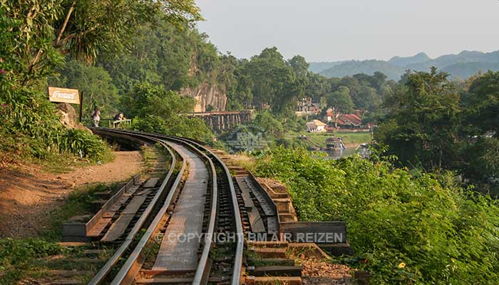 Kanchanaburi - treinreis oude spoorlijn