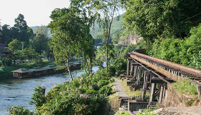 Kanchanaburi - treinreis oude spoorlijn