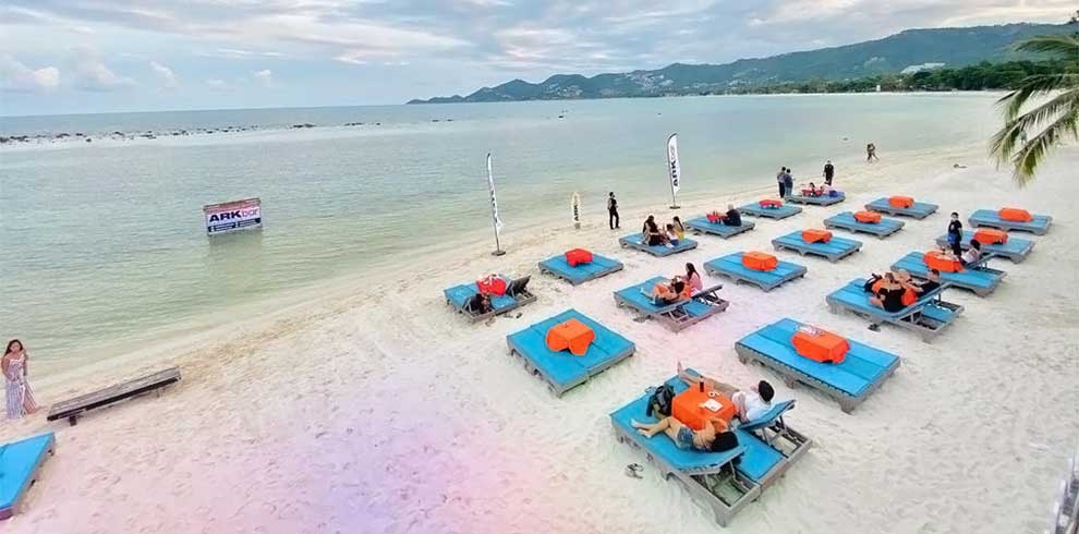 Ark Bar Beach Resort