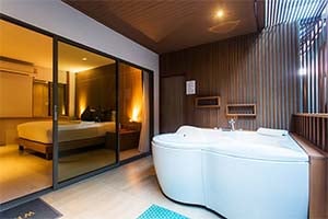 Chaweng Cove Beach Resort - Deluxe Whirlpool