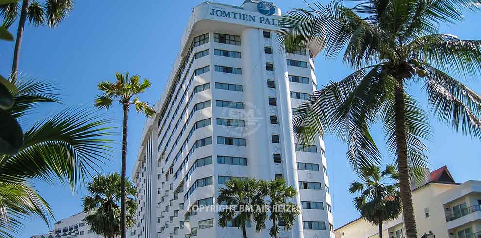 Jomtien Palm Beach Hotel