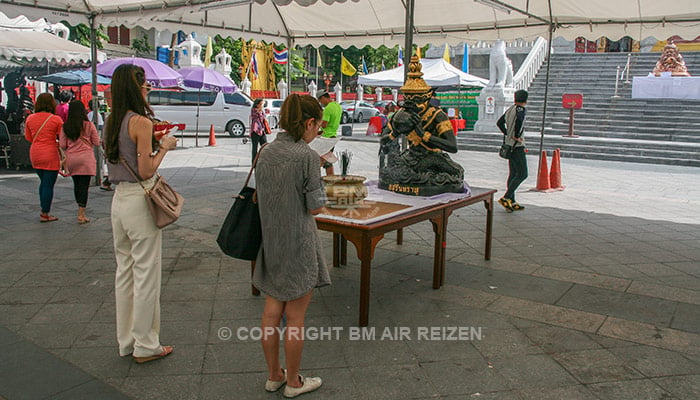 Bangkok - Wat Traimit