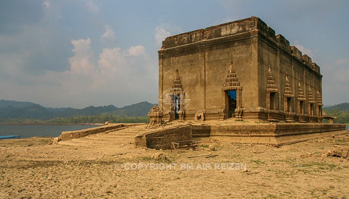 Sangklaburi