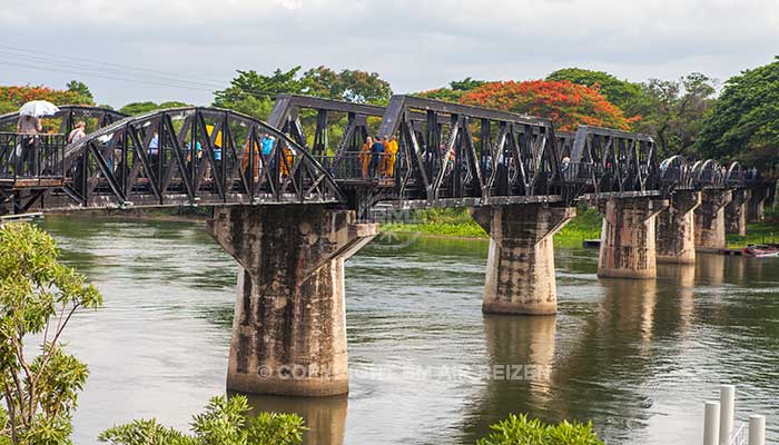 Kanchanaburi - River Kwai bridge