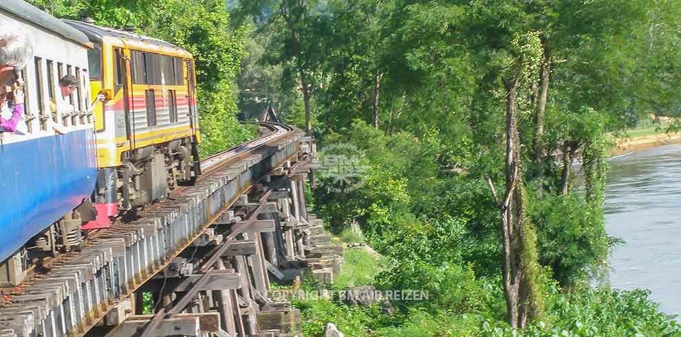 Kanchanaburi - treinreis oude spoorlijn