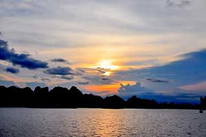Halong Bay - V-Spirit Cruise