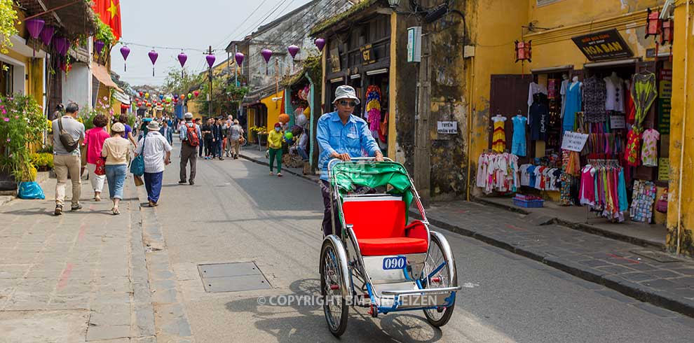 Vietnam Discovery Tour