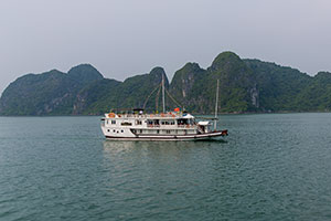 Halong Bay - V-Spirit Cruise