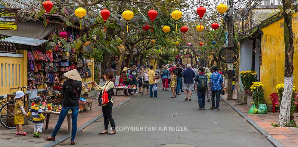 Hoi An - old city